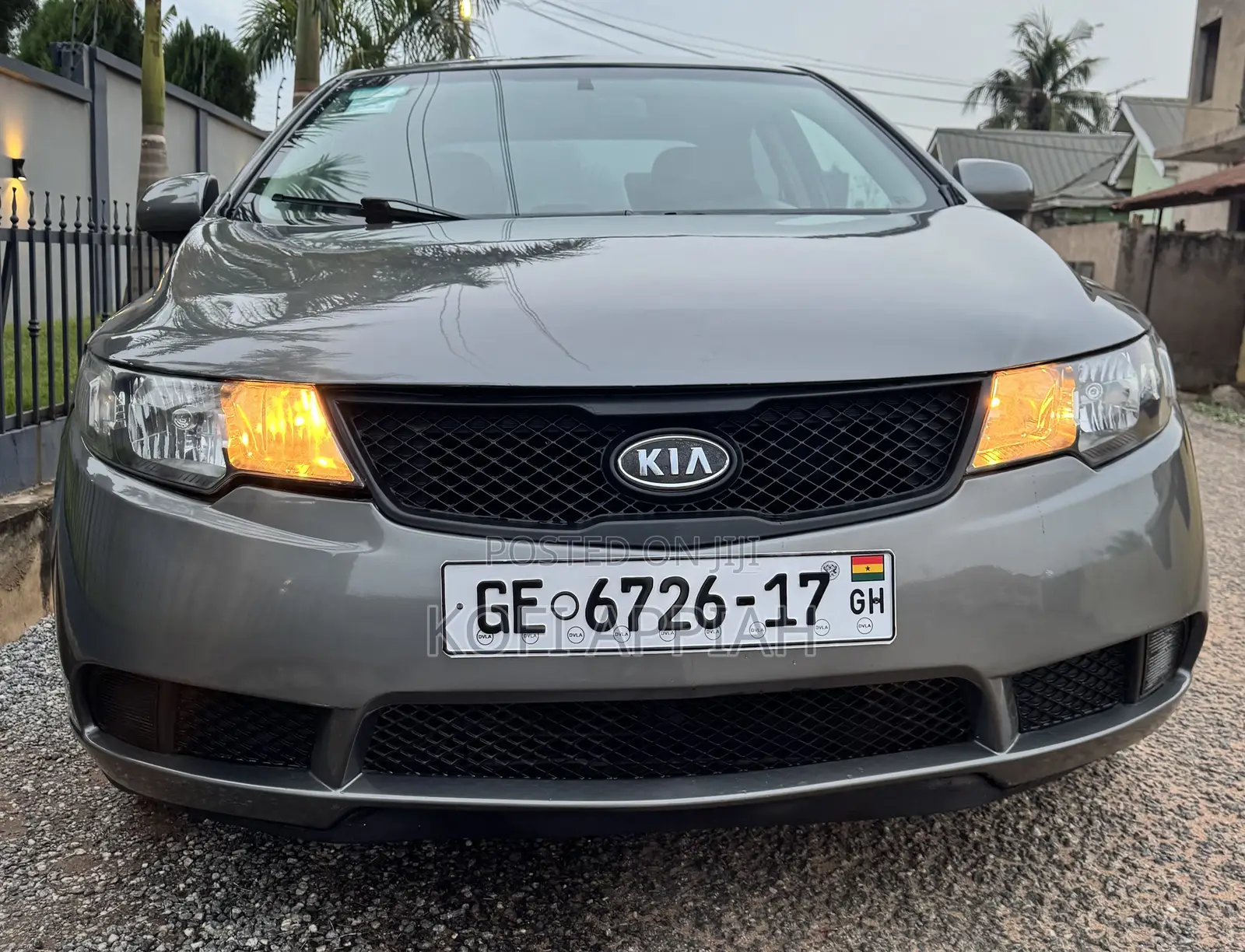 Kia Forte EX Sedan 2011 Gray