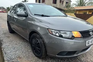 Kia Forte EX Sedan 2011 Gray