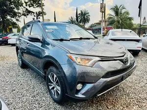 Toyota RAV4 2018 Black