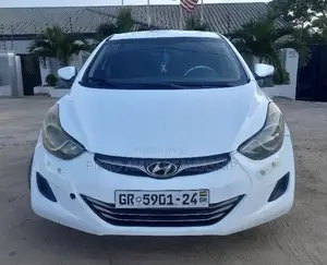 Hyundai Elantra 2013 White