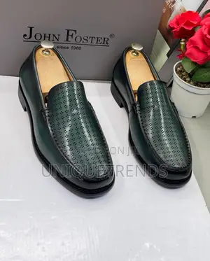 Executive John Foster Perforated Leather Loafers – Emerald Green