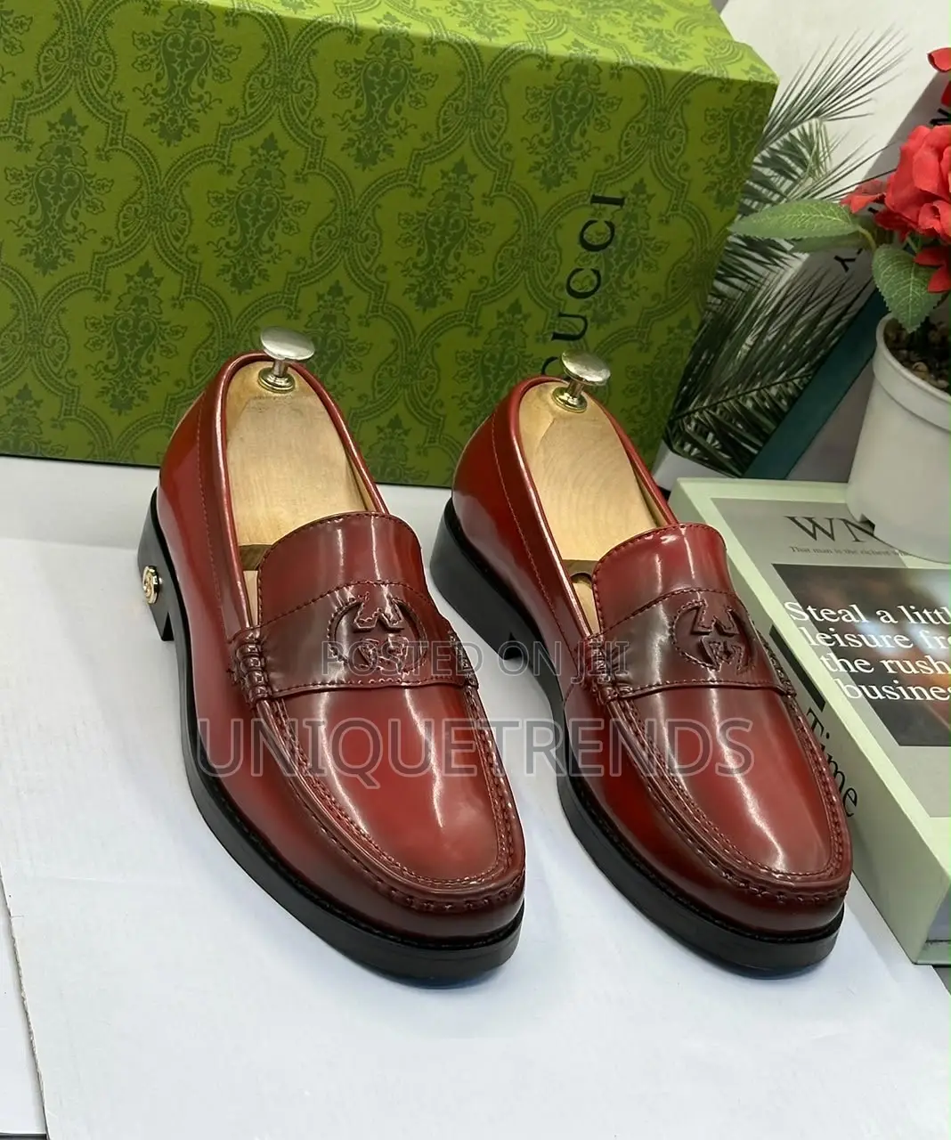 Premium GUCCI Luxury Patent Leather Loafers (Brown)