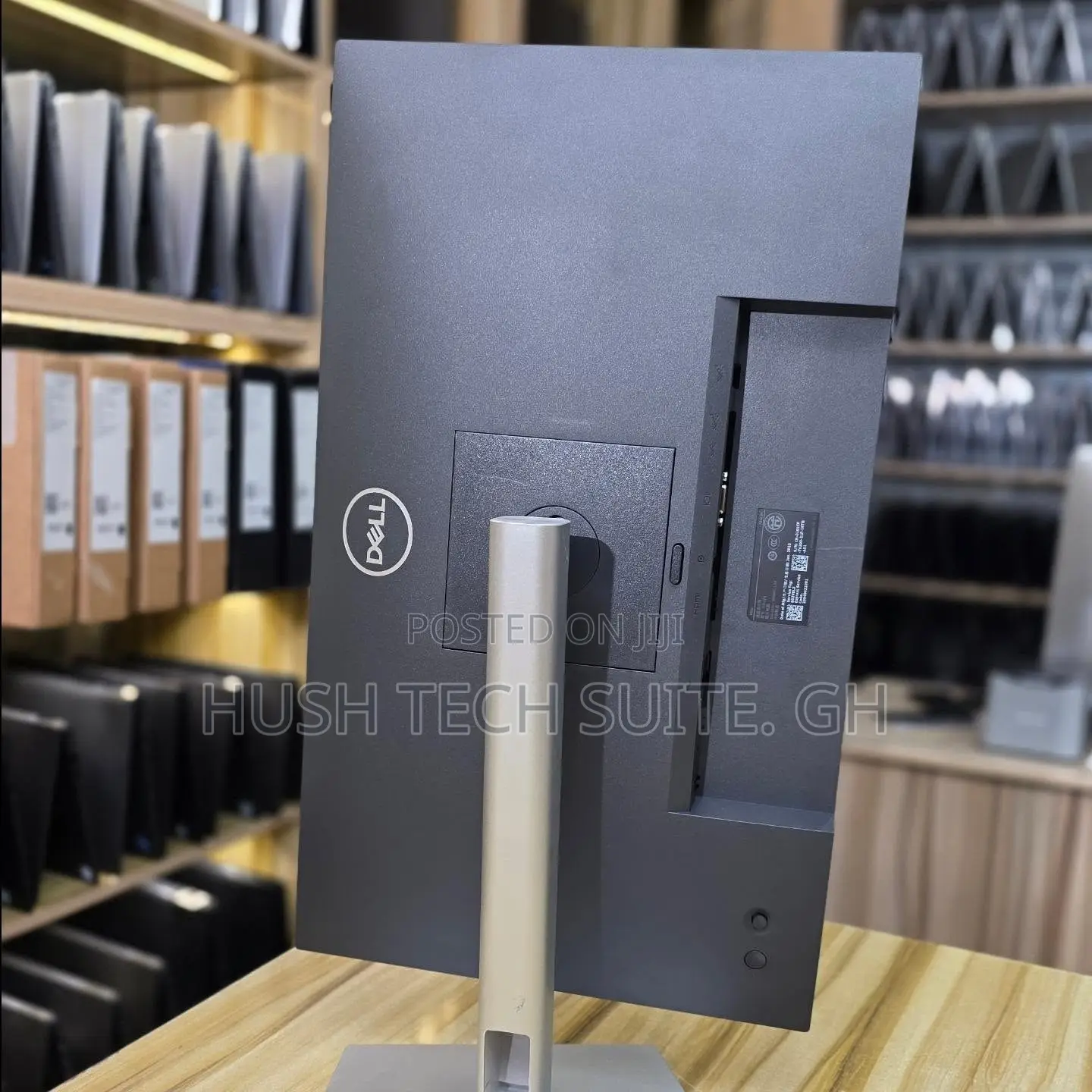 Dell 27” 4K USB -C IPs Display Wide Monitor