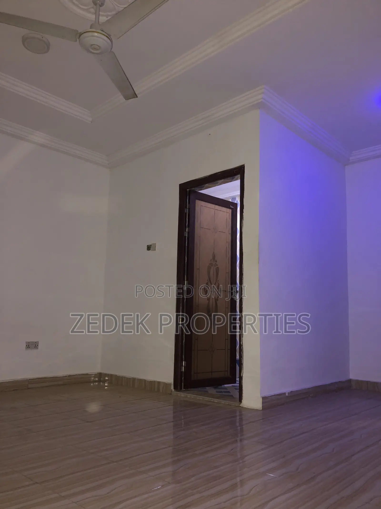 2bdrm Apartment in Kwabenya Acp for rent