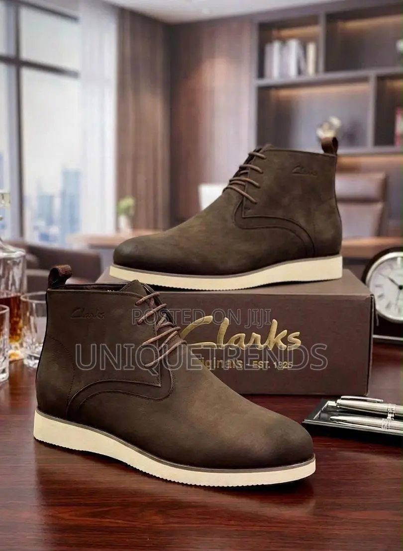 Original CLARKS Men's Executive Casual Ankle Boots (Brown)