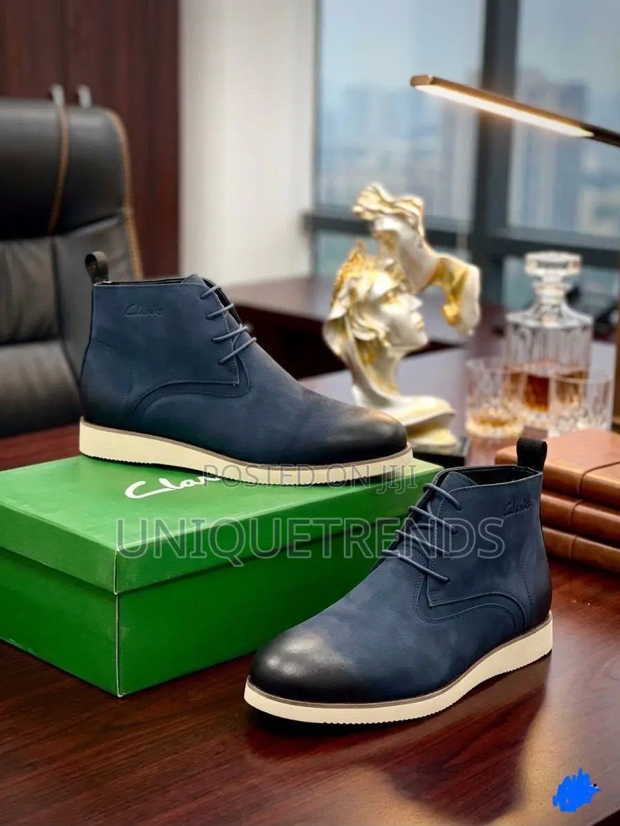 CLARKS Men's Premium Navy Blue Suede Ankle Boots – Distinct Elegance