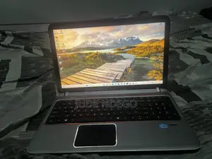 Laptop HP 14-dq1025cl 8GB Intel Core i5 HDD 512GB