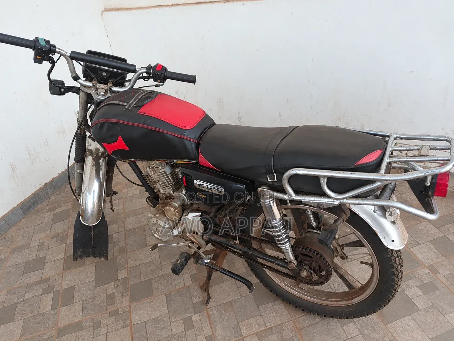 Royal RY125 2021