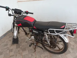 Royal RY125 2021