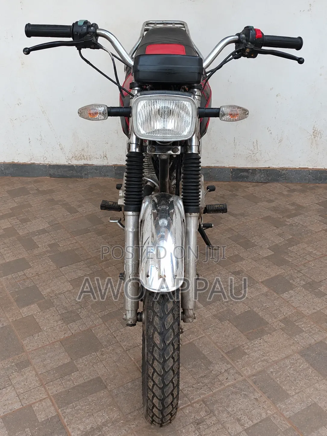 Royal RY125 2021