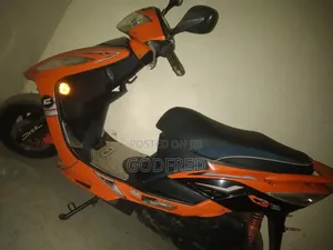 Kymco Agility 2025 Orange
