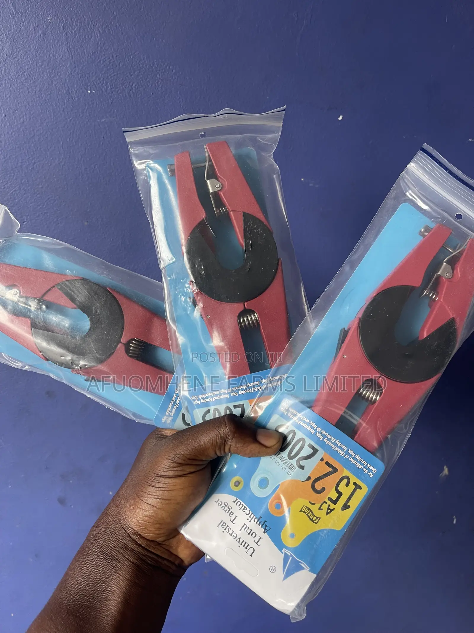 Ear Tag Applicator for Livestock