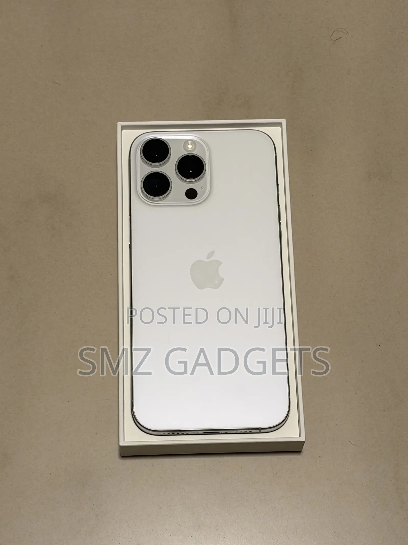 Apple iPhone 16 Pro Max 256 GB White