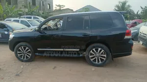Toyota Land Cruiser 2015 Black