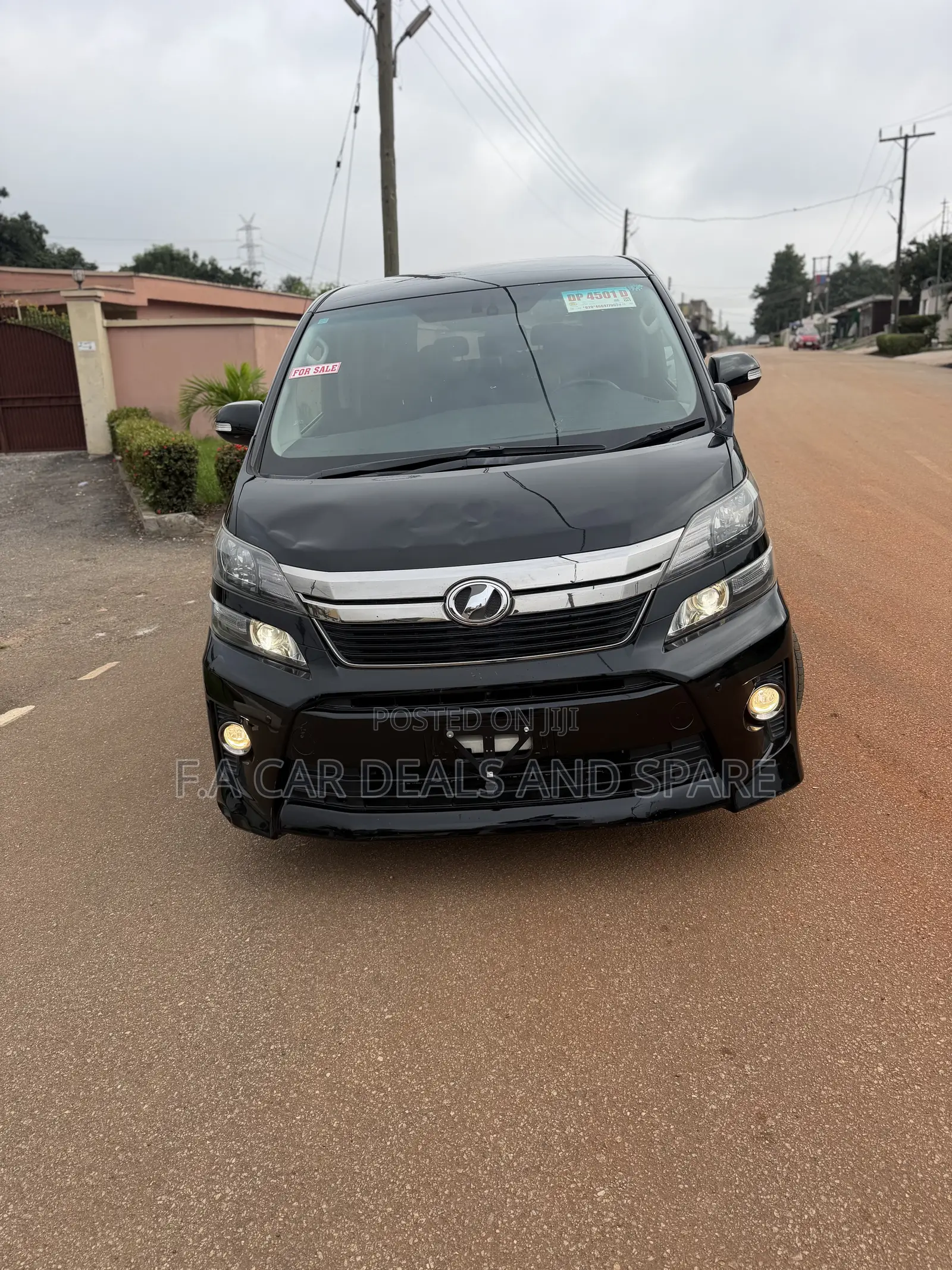 Toyota Vellfire V 2.4 4WD 7-Seater 2014 Black