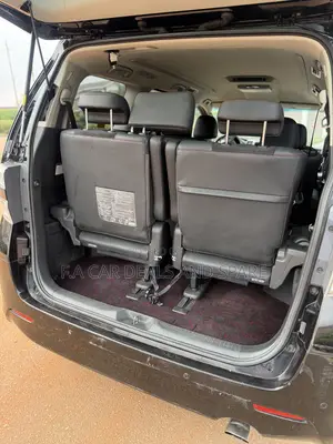 Toyota Vellfire V 2.4 4WD 7-Seater 2014 Black