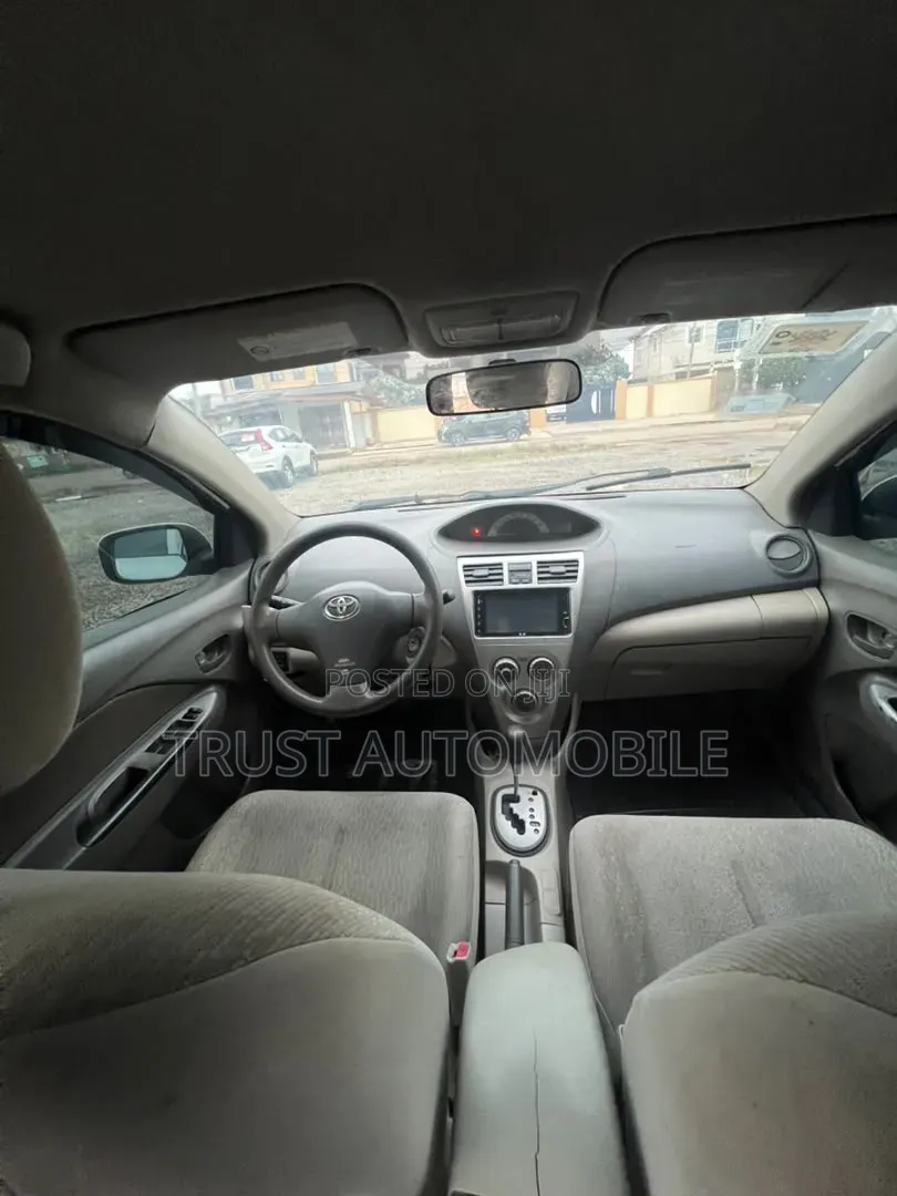 Toyota Belta 2010 White
