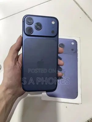 New Apple iPhone 17 Pro Max 256 GB Blue