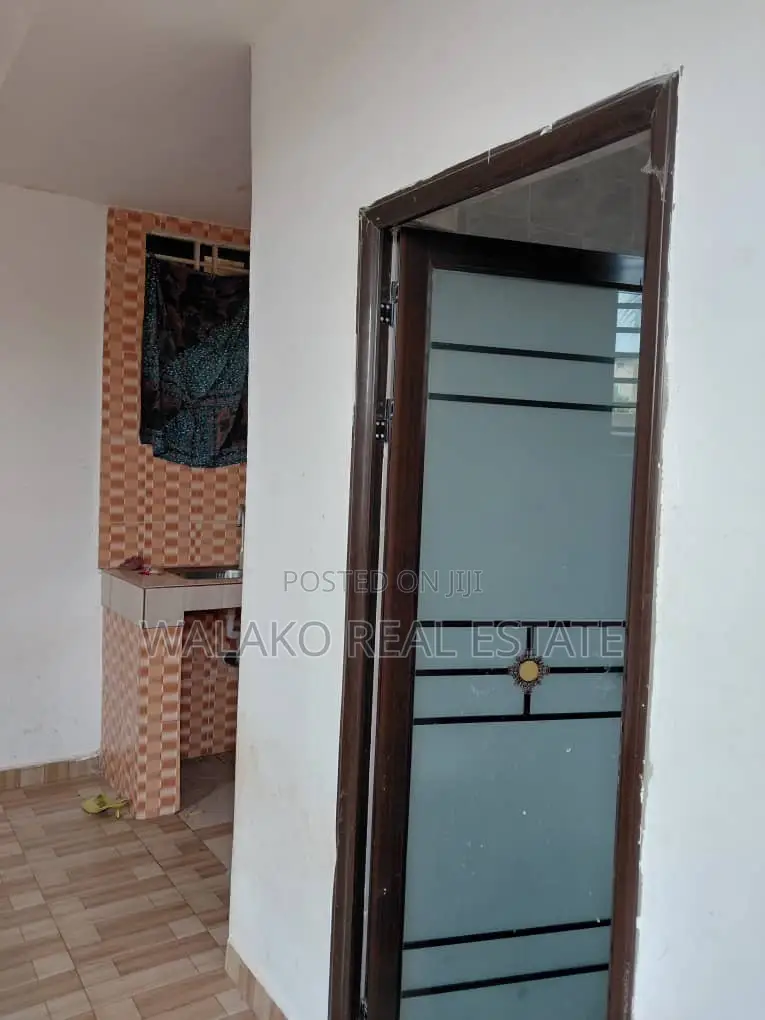1bdrm Apartment in Ashomang Estate for rent