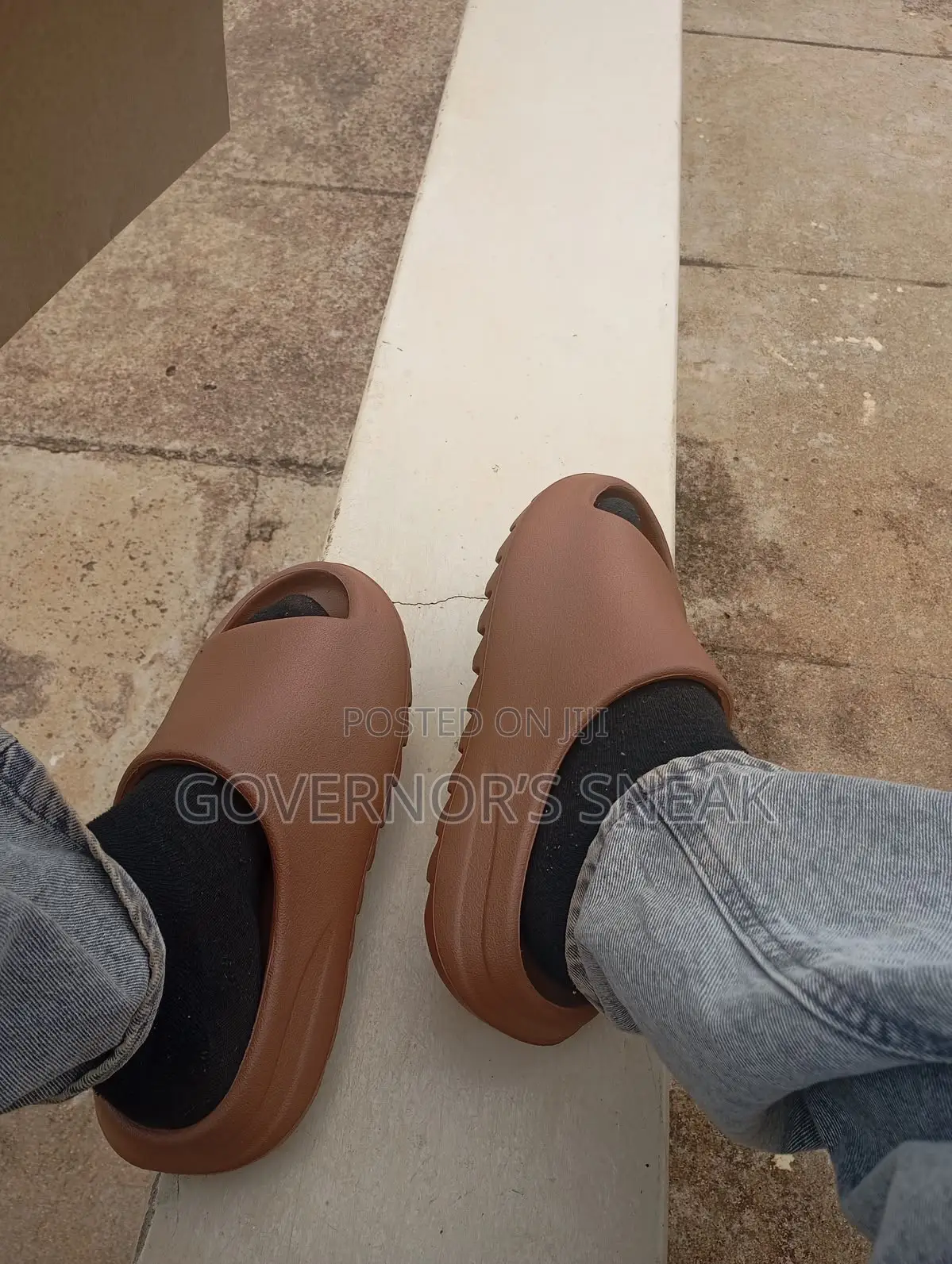 Yeezy Slides Different Colors in Stock
