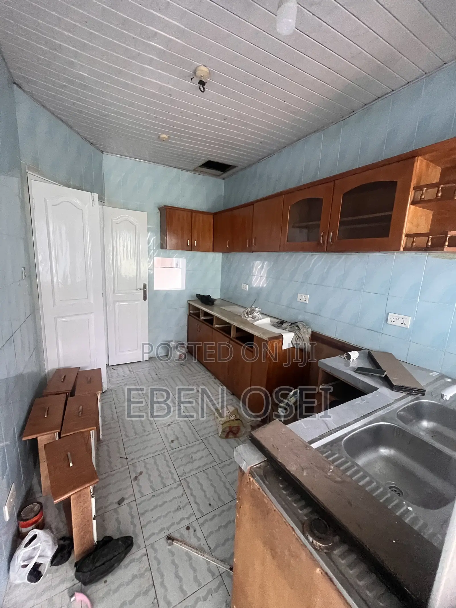 3bdrm Apartment in Dansoman for rent