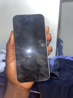 Apple iPhone 13 128 GB Pink