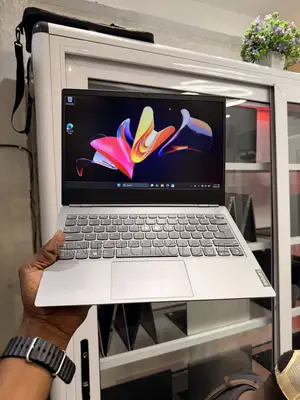 Laptop Lenovo ThinkBook 13 8GB Intel Core i5 SSD 256GB