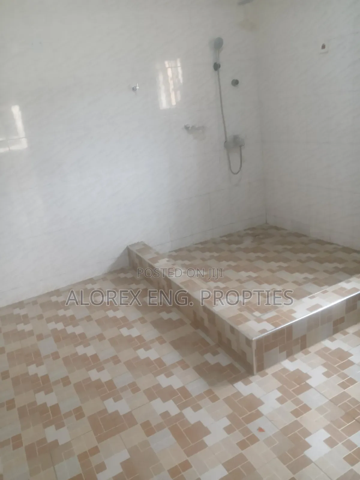 3bdrm Duplex in Executive, Ghana Flag for rent
