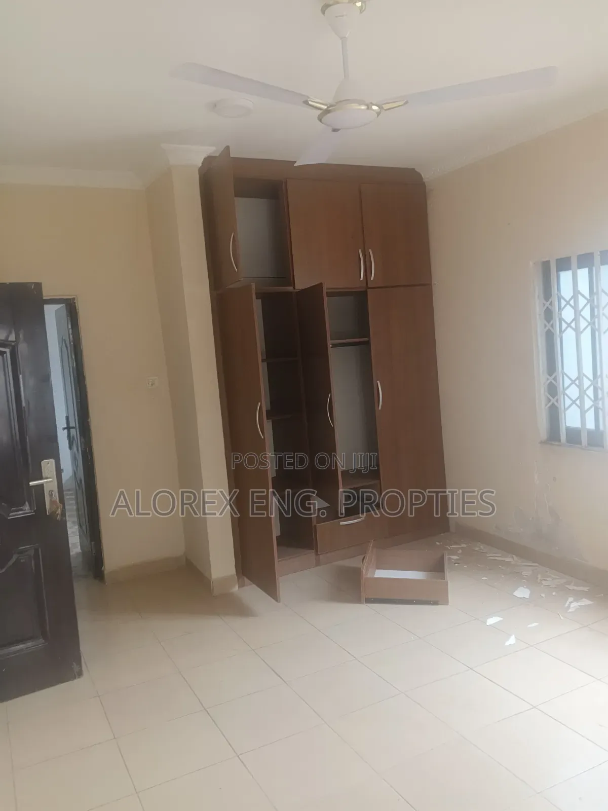 3bdrm Duplex in Executive, Ghana Flag for rent