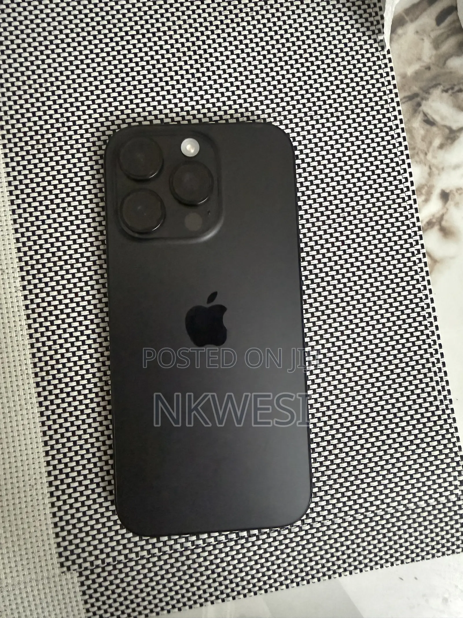 Apple iPhone 16 Pro 128 GB Black