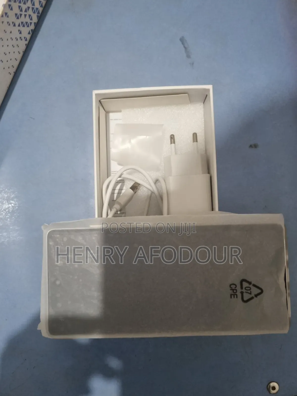 New Tecno Camon 40 256 GB Green