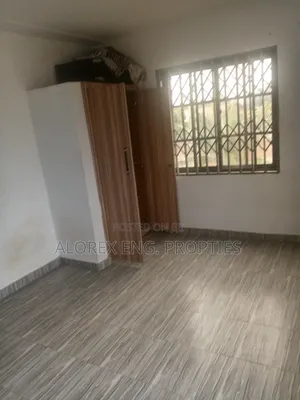 2bdrm Apartment in Adenta Foster, Frafraha for rent
