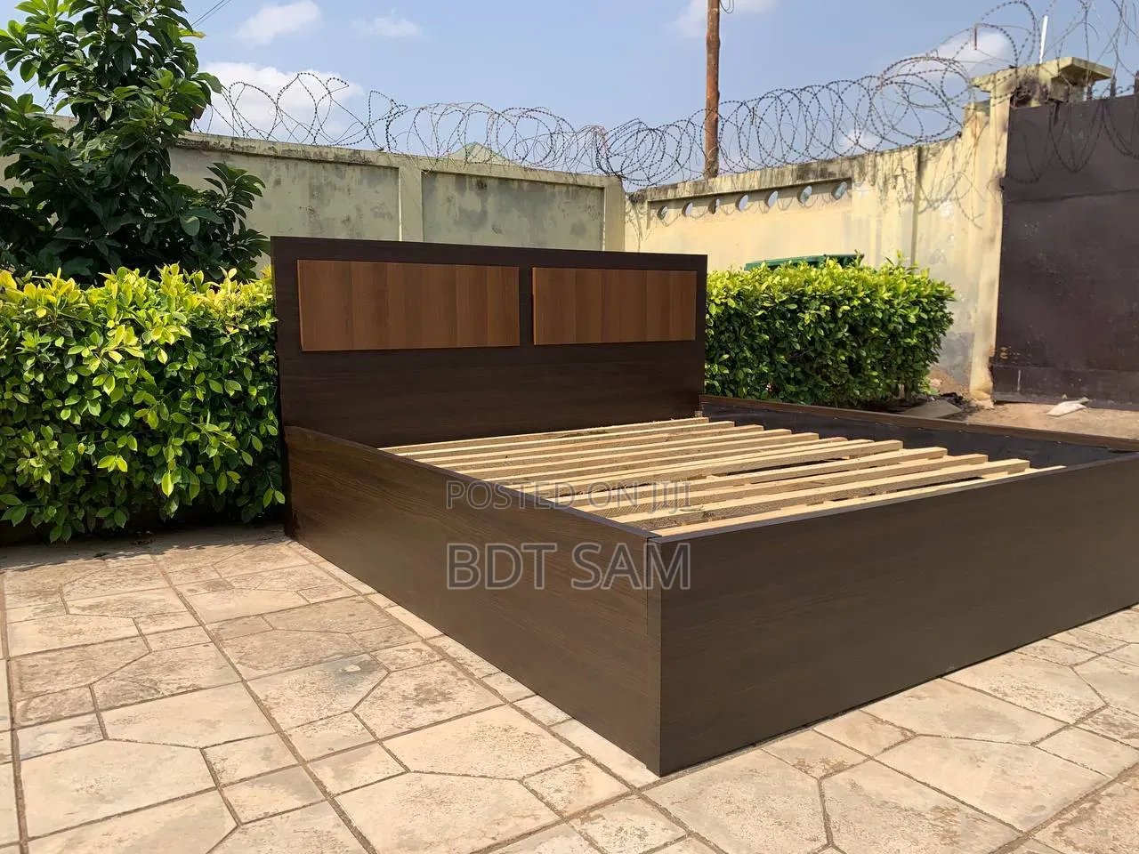 Queen Size Bedframe #C1026