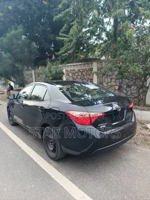 Toyota Corolla 2018 Black