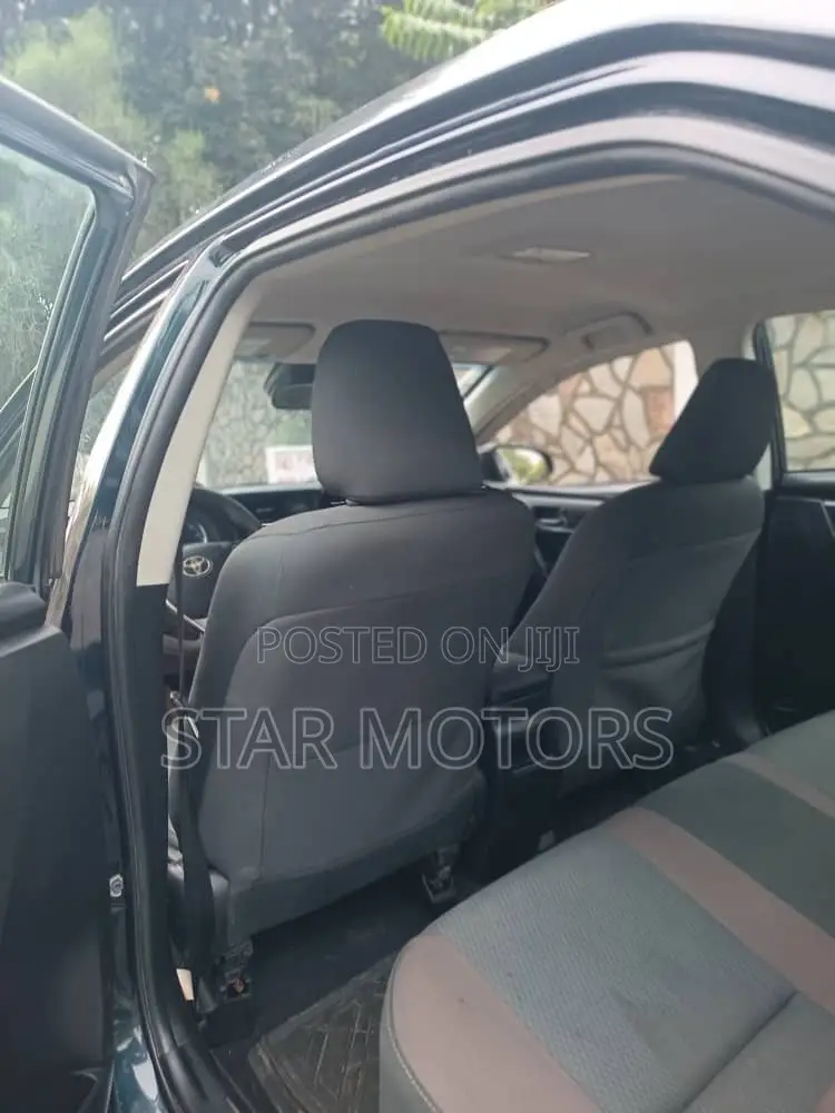 Toyota Corolla 2018 Black