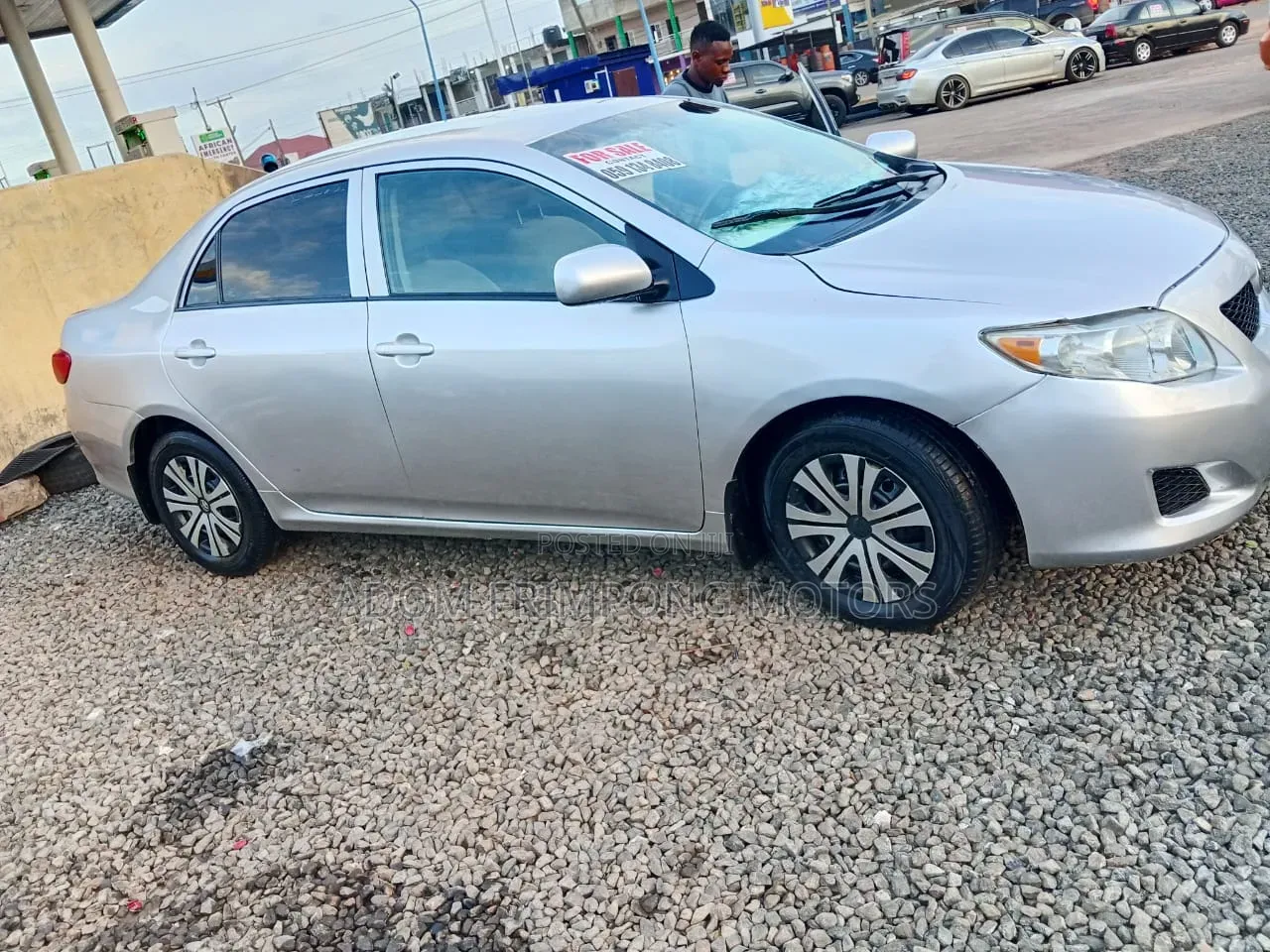Toyota Corolla 2010 Silver