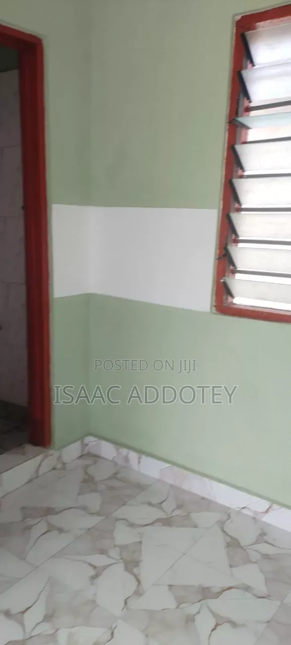 1bdrm Apartment in Nungua Bank Road, Baatsona Total for rent