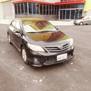 Toyota Corolla S 4dr Sedan (1.8L 4cyl 4A) 2013 Black
