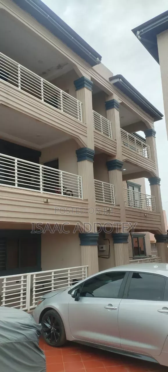 Furnished 2bdrm Apartment in Spintex Coastal, Baatsona Total for rent