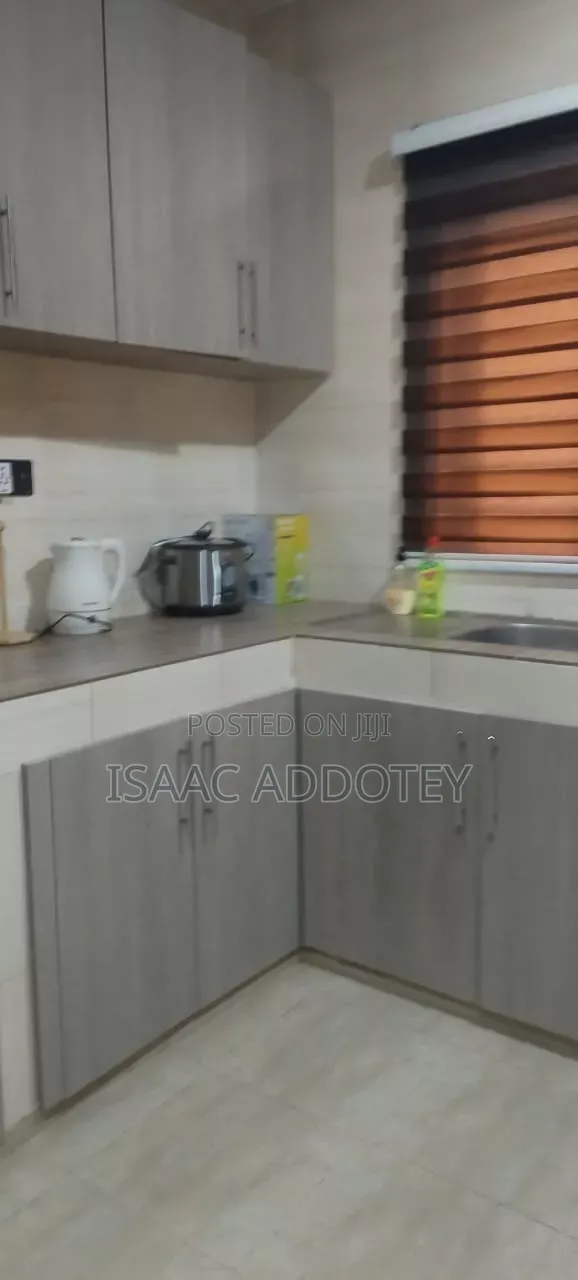 Furnished 2bdrm Apartment in Spintex Coastal, Baatsona Total for rent