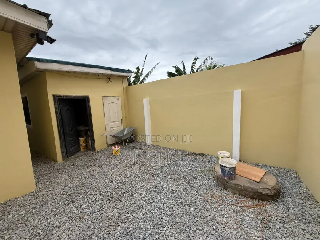 3bdrm House in Crispo City Kasoa, Adam Nana for sale