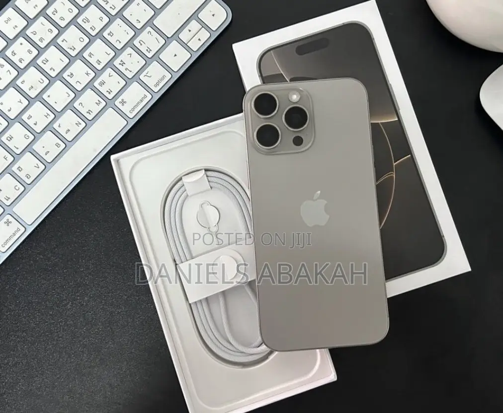 New Apple iPhone 16 Pro Max 512 GB Silver