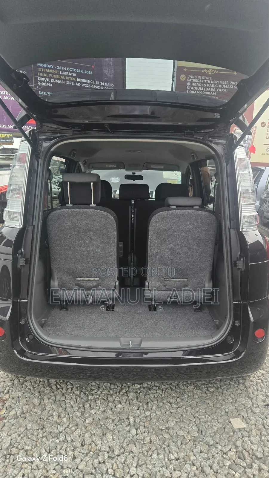 Toyota Sienta 2014 Maroon