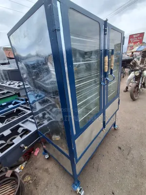 Half Bag Size Gas Oven for Baking of Bread and Grilling of Meat