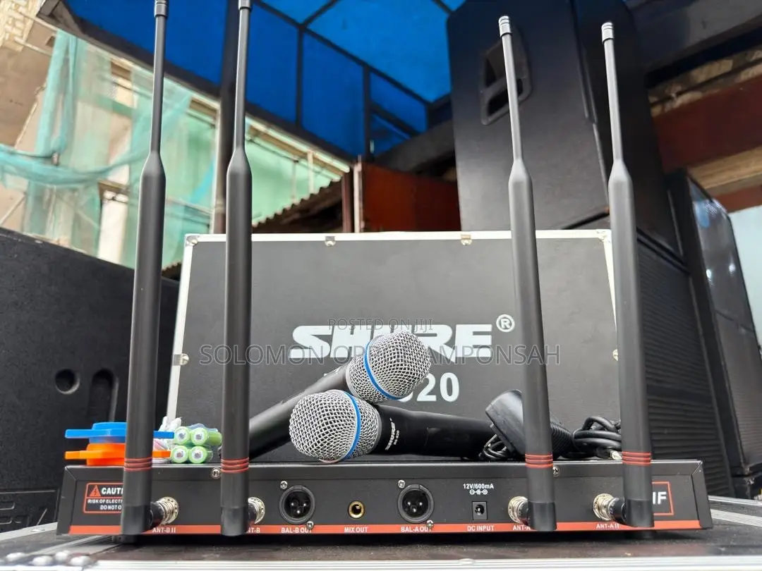 Shure BS-820