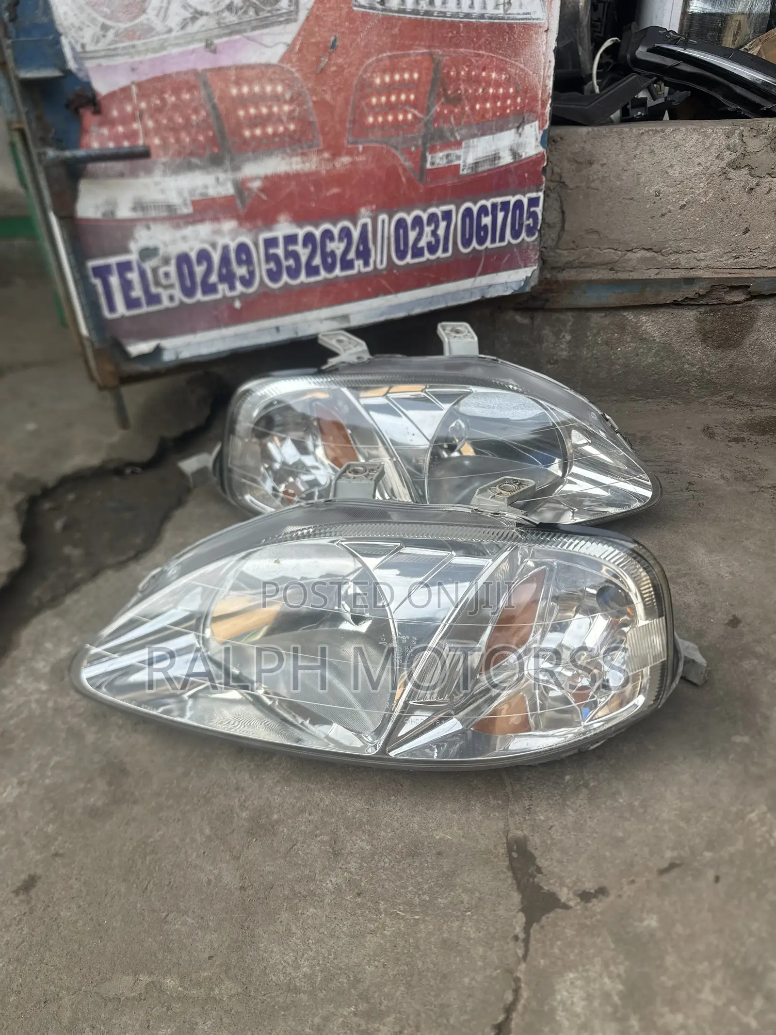 Honda Civic 1999-2000 Headlight Pair