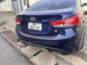 Hyundai Elantra GLS Sedan FWD (1.8L 4cyl 6M) 2013 Blue