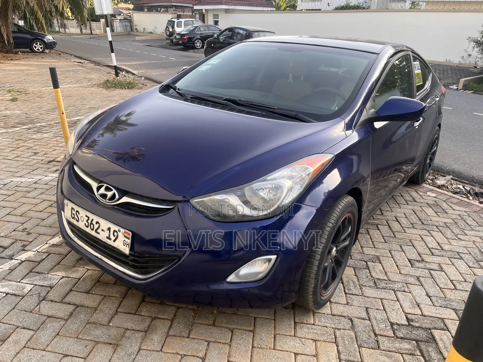 Hyundai Elantra GLS Sedan FWD (1.8L 4cyl 6M) 2013 Blue