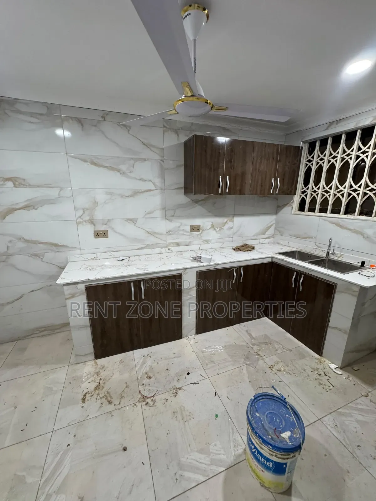 2bdrm Apartment in Mile 7 for rent