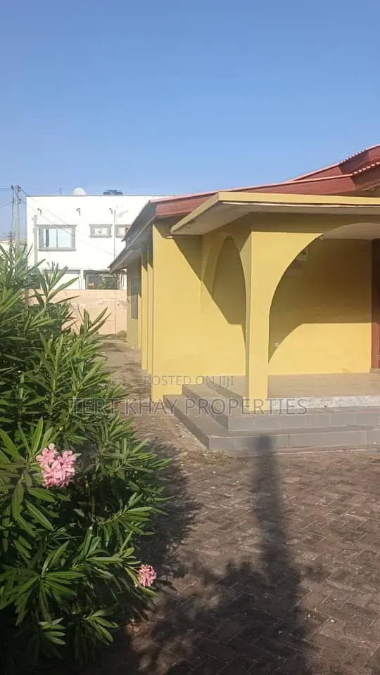 3bdrm House in Manet Extension for rent